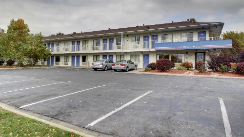 Motel 6-Des Moines, IA - North image 2