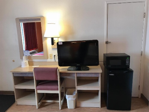 Motel 6-Des Moines, IA - North image 41